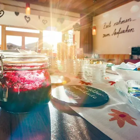 Simone's Platzerl - Nachhaltiger Urlaub Inkl Sommerkarte, Freier Eintritt Tauern Spa, Schwimmteich Und Saunabereich 2*
