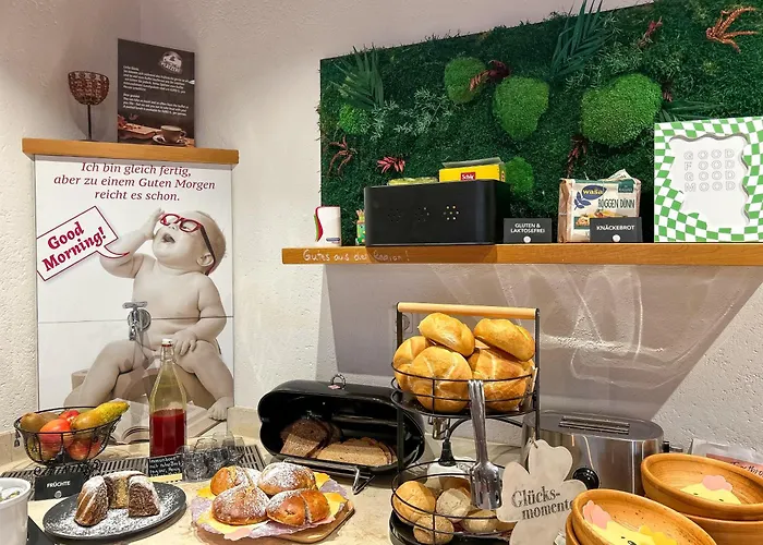 Simone'S Platzerl - Inklusive Taeglichem Freien Eintritt Tauern Spa - Nur 5 Gehminuten, Sommerkarte, Privatem Garten Mit Schwimmteich, Grill Und Saunabereich