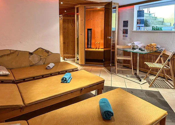 Simone'S Platzerl - Inklusive Taeglichem Freien Eintritt Tauern Spa - Nur 5 Gehminuten, Sommerkarte, Privatem Garten Mit Schwimmteich, Grill Und Saunabereich Guest house Kaprun