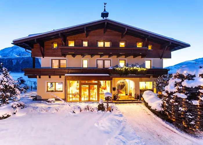 Simone'S Platzerl - Inklusive Taeglichem Freien Eintritt Tauern Spa - Nur 5 Gehminuten, Sommerkarte, Privatem Garten Mit Schwimmteich, Grill Und Saunabereich 3* Kaprun