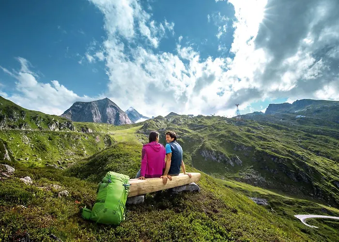 Simone'S Platzerl - Inklusive Taeglichem Freien Eintritt Tauern Spa - Nur 5 Gehminuten, Sommerkarte, Privatem Garten Mit Schwimmteich, Grill Und Saunabereich